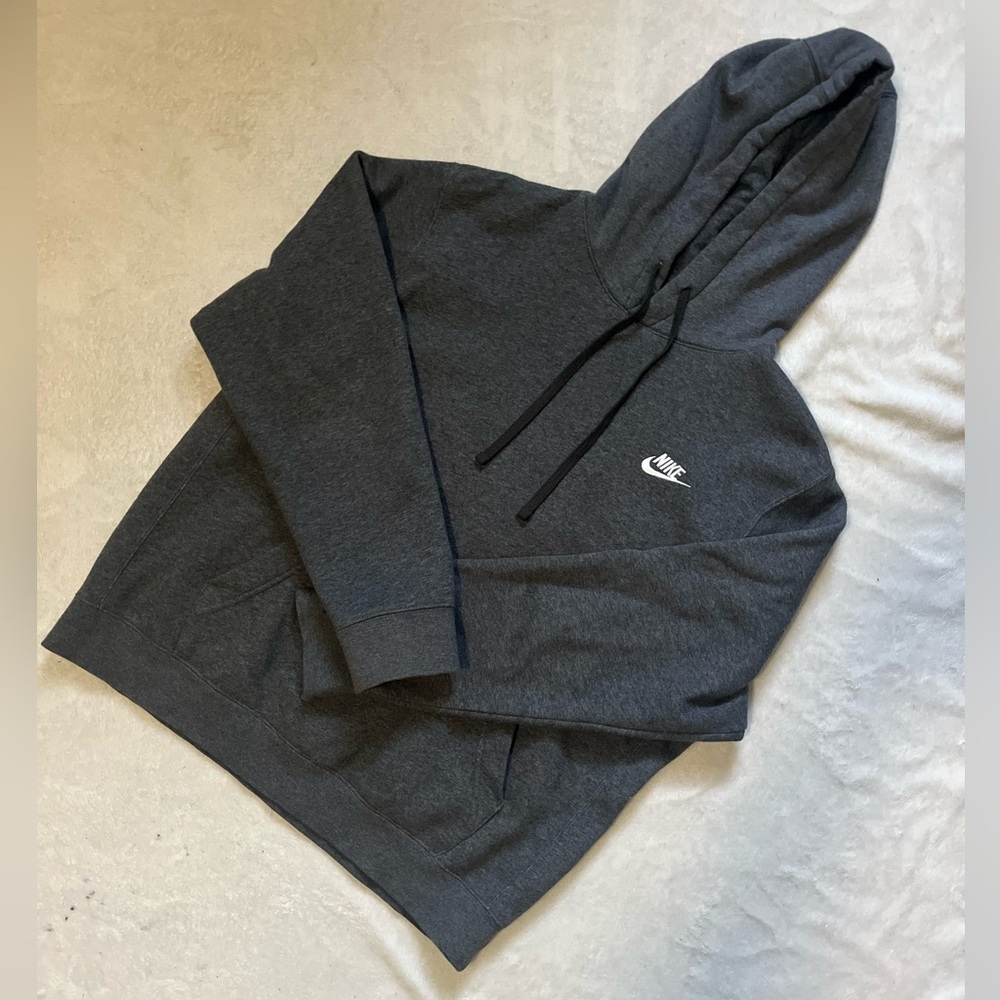 Nike Gray Pullover Hoodie Sweatshirt